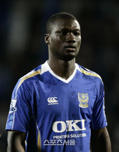 세네갈 축구영웅 파파 부바 디오프, 42세에 잠들다