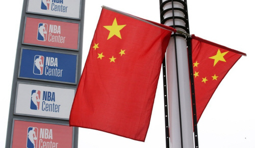 '폭언과 폭력'으로 물든 중국 신장 NBA 아카데미
